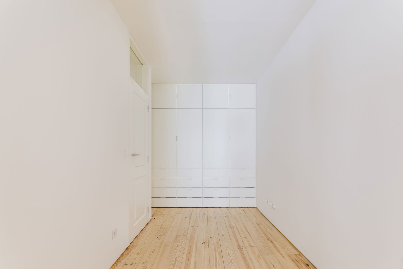 Apartamento na Lapa por Manuel Cachão Tojal. Fotografía por Francisco Nogueira 