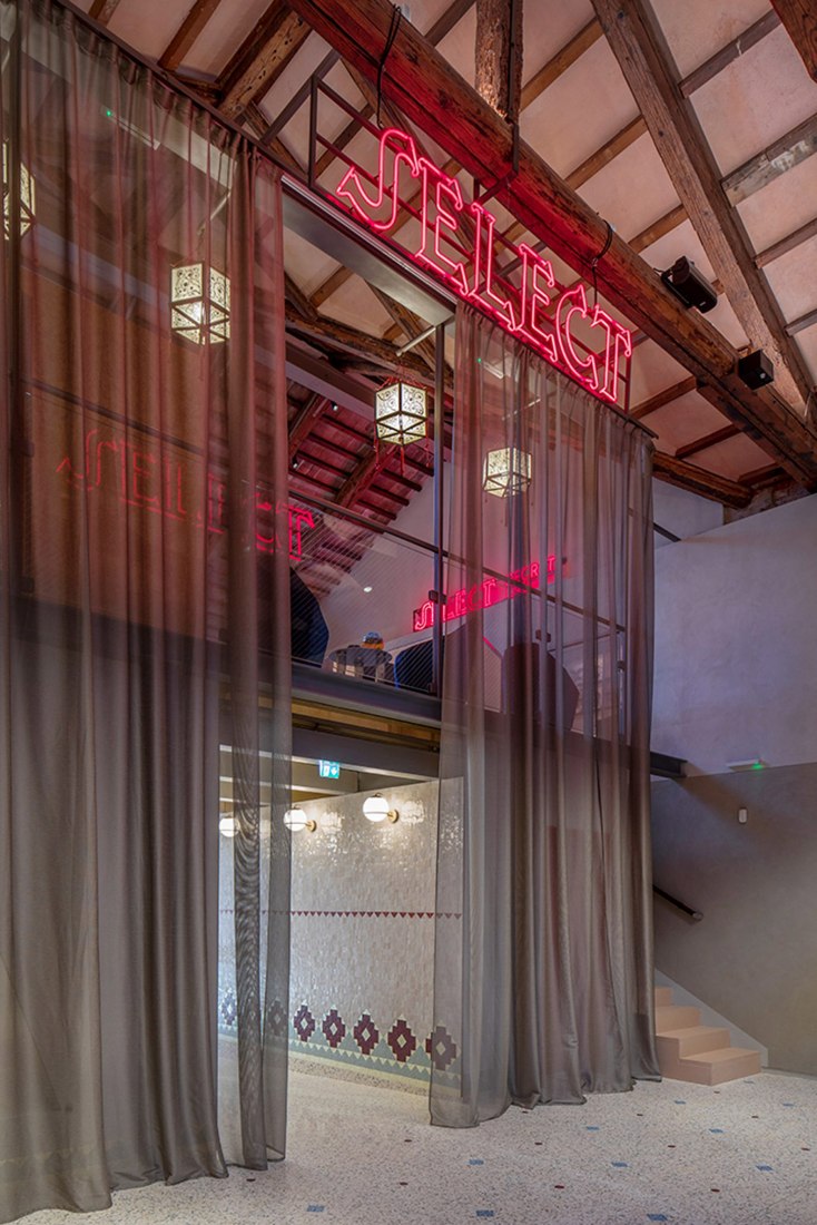 Cà Select Bar in Venice by Marcante-Testa. Photograph by Helenio Barbetta.