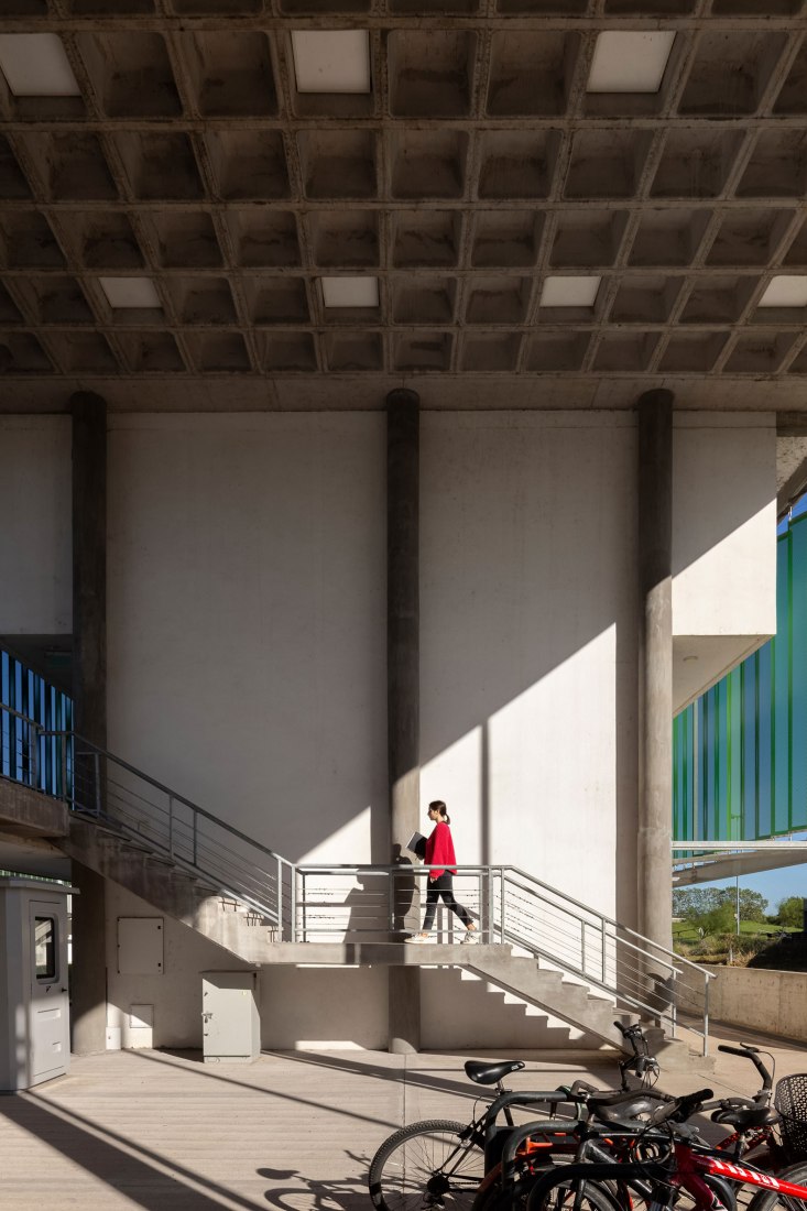 UNL-ATE University Residency Complex by Marcelo Saba. Photograph by Ramiro Sosa