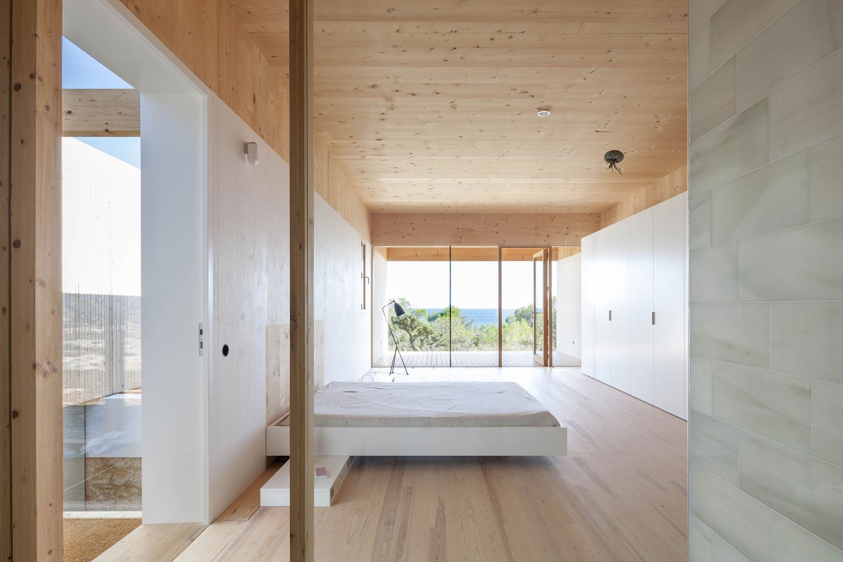 Vista interior. "Bosc d’en Pep Ferrer" por Marià Castelló. Fotografía © Marià Castelló Martínez