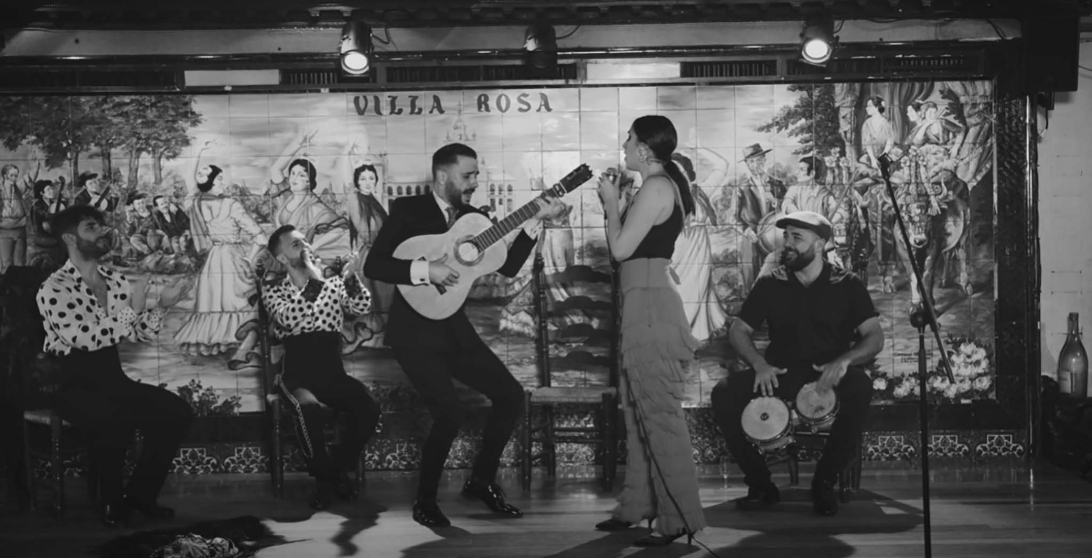 La Quería por María Peláe ft. Riki Rivera​