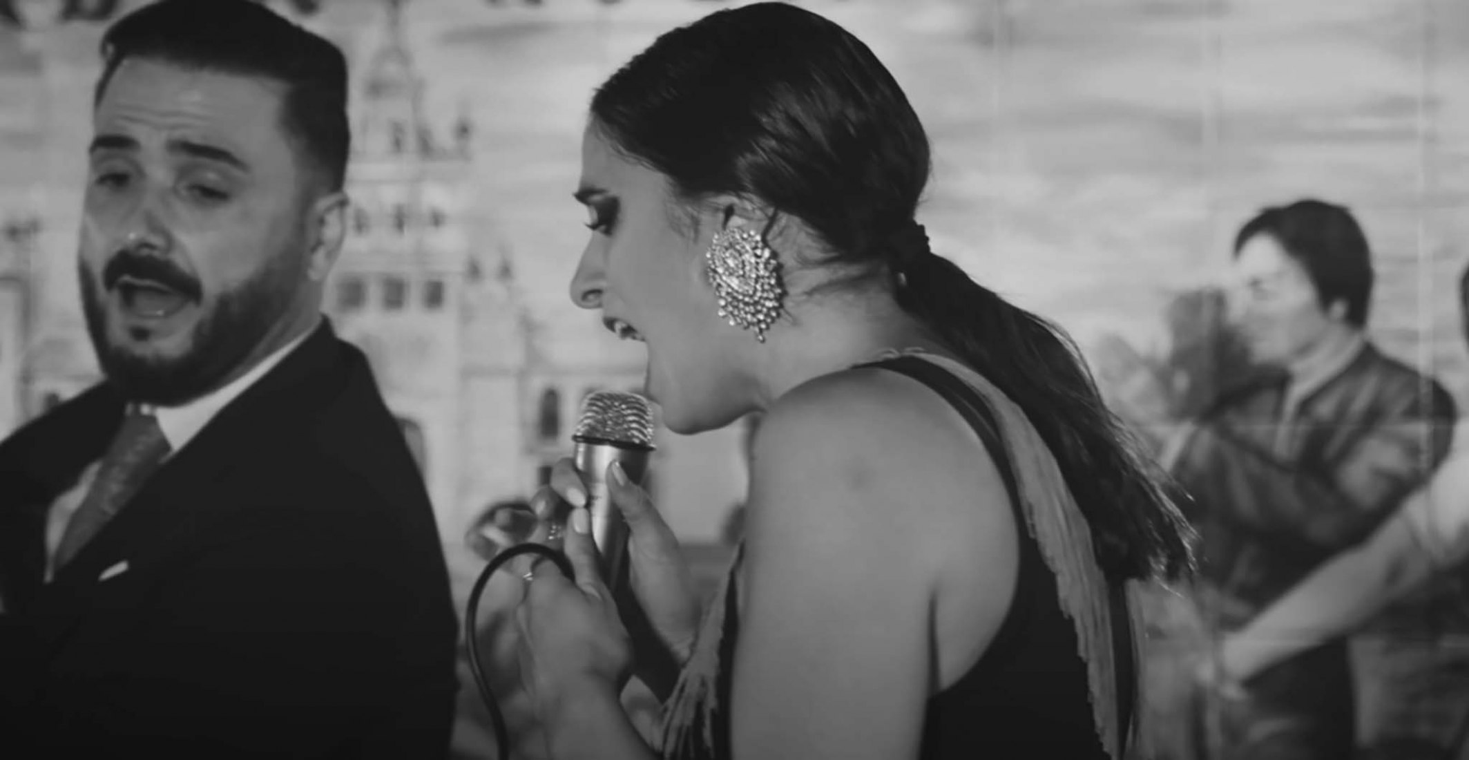 La Quería por María Peláe ft. Riki Rivera​
