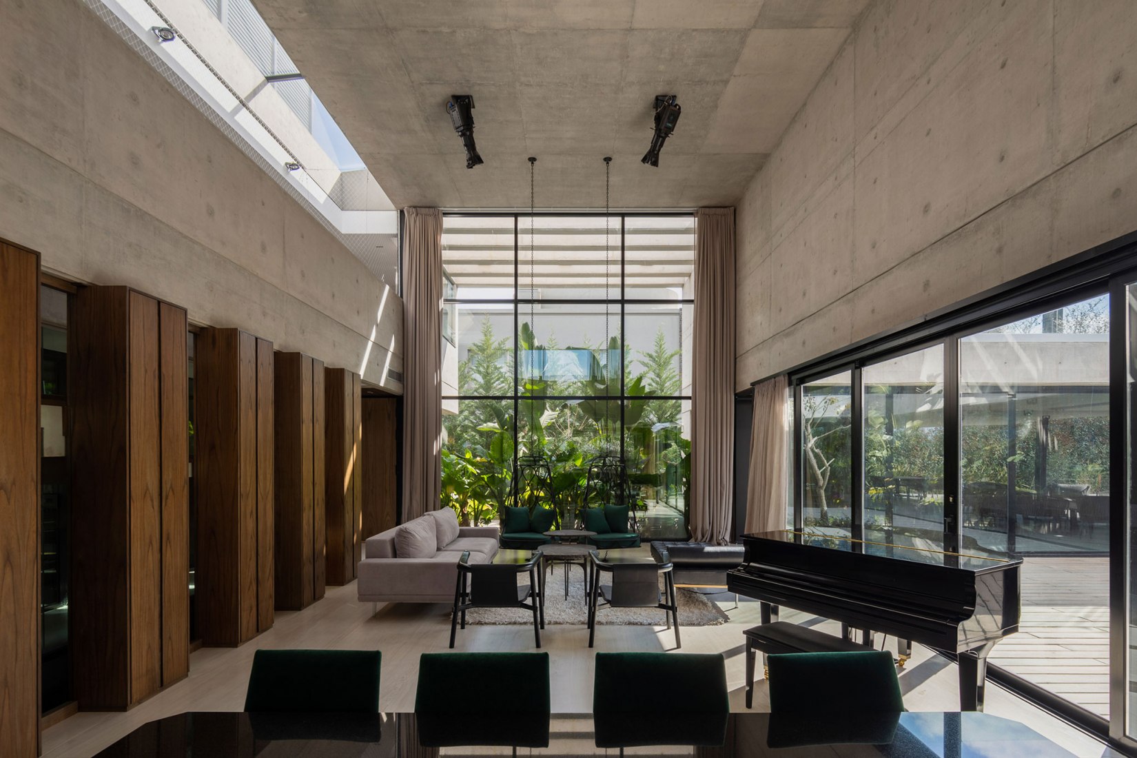 Golf House by Mariano Fiorentini. Photograph by Ramiro Sosa.