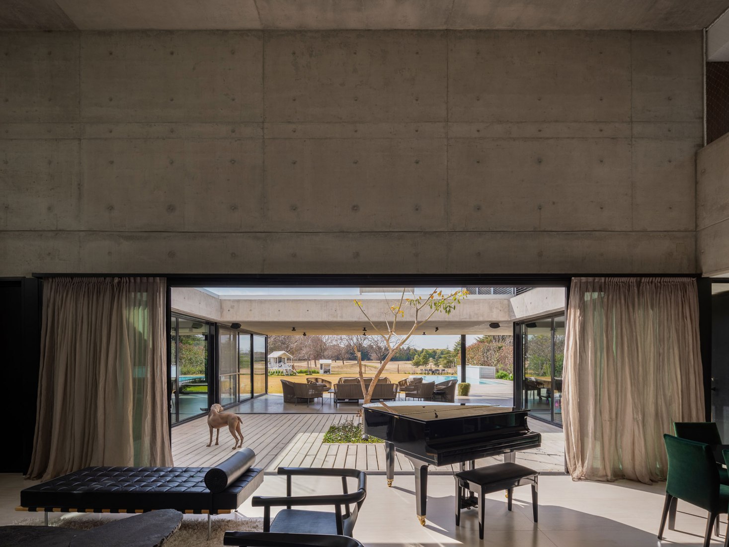 Golf House by Mariano Fiorentini. Photograph by Ramiro Sosa.
