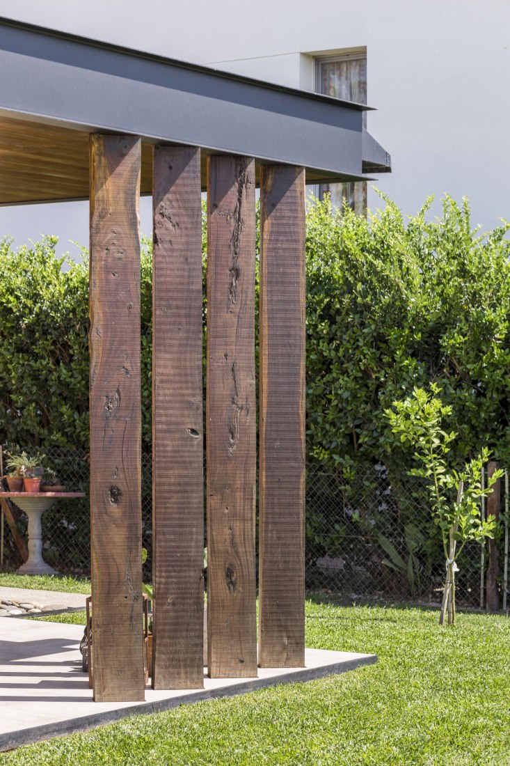 Detail. House in San Marino, Funes Hills by Mariel Suárez. Photograph by Ramiro Sosa