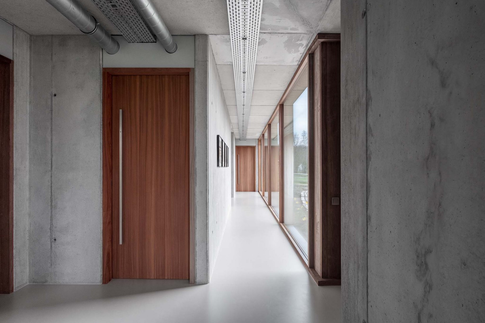 Villa V por Martens Van Caimere Architecten. Fotografía por Nick Cannaerts