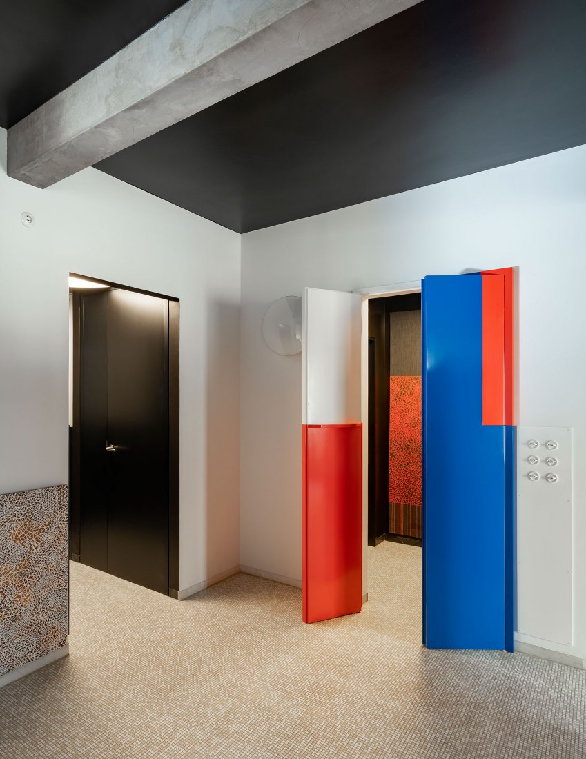 Renovación de un despacho en Madrid por Matilde Peralta del Amo. Fotografía por Luis Asin.