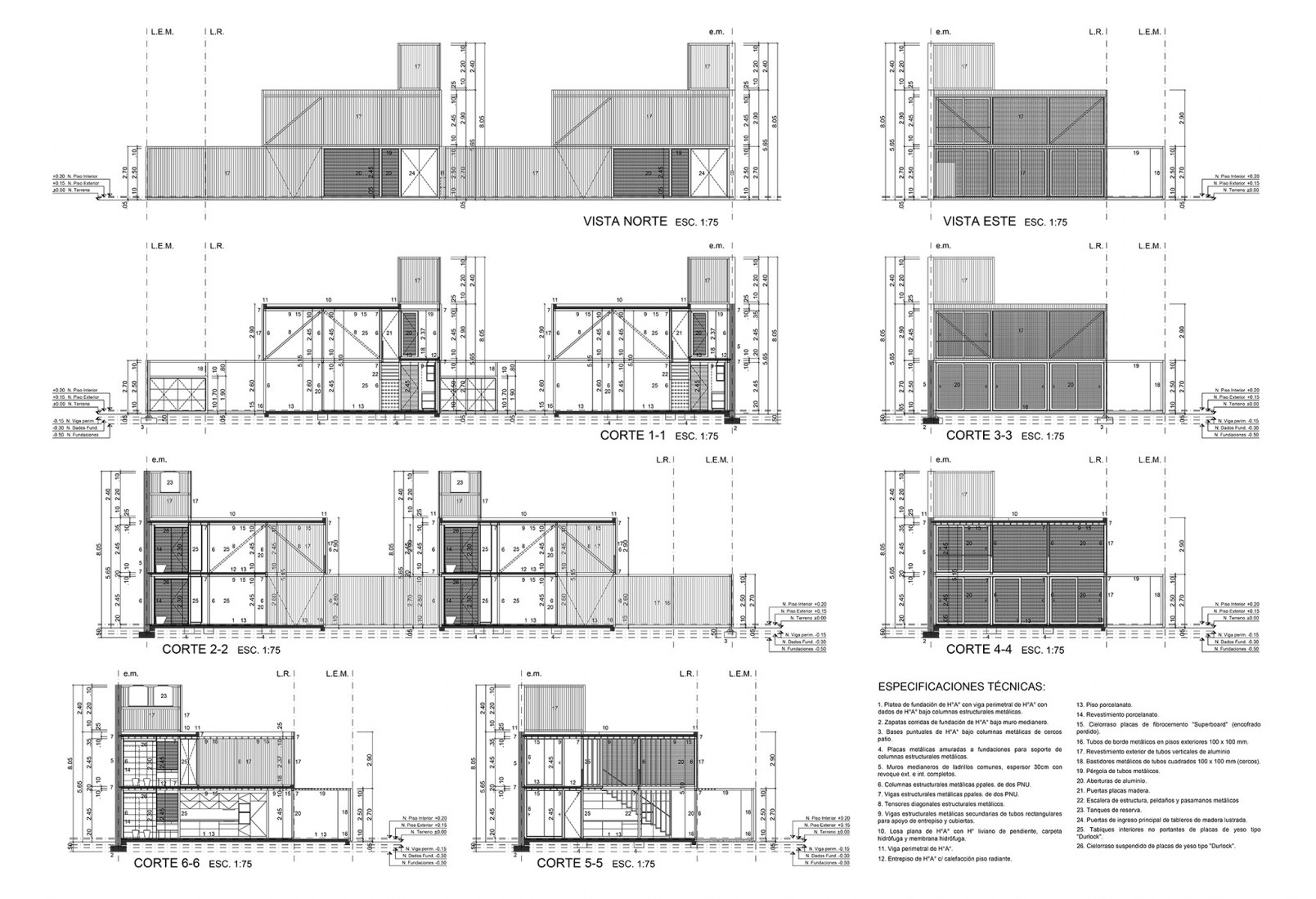 Alzados y secciones acotadas. Dos casas metálicas por Mauricio Morra Arquitectos. Fotografía por Ramiro Sosa.