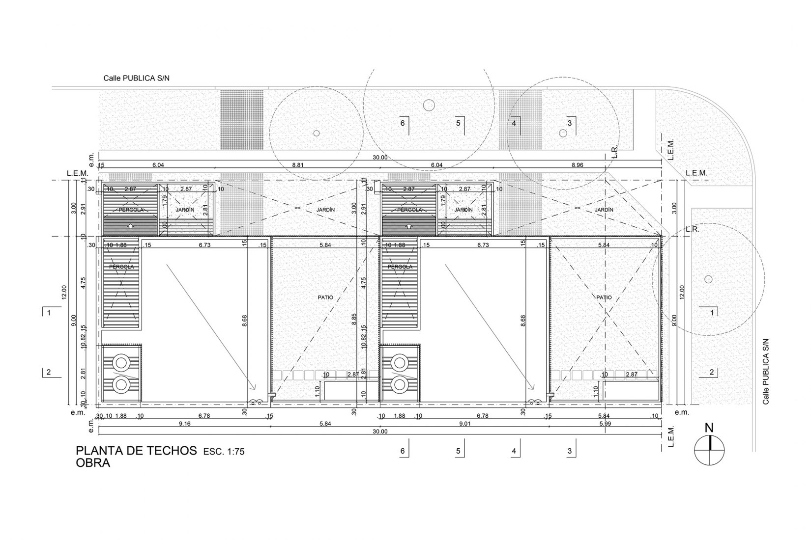 Plano de cubiertas acotadas. Dos casas metálicas por Mauricio Morra Arquitectos. Fotografía por Ramiro Sosa.