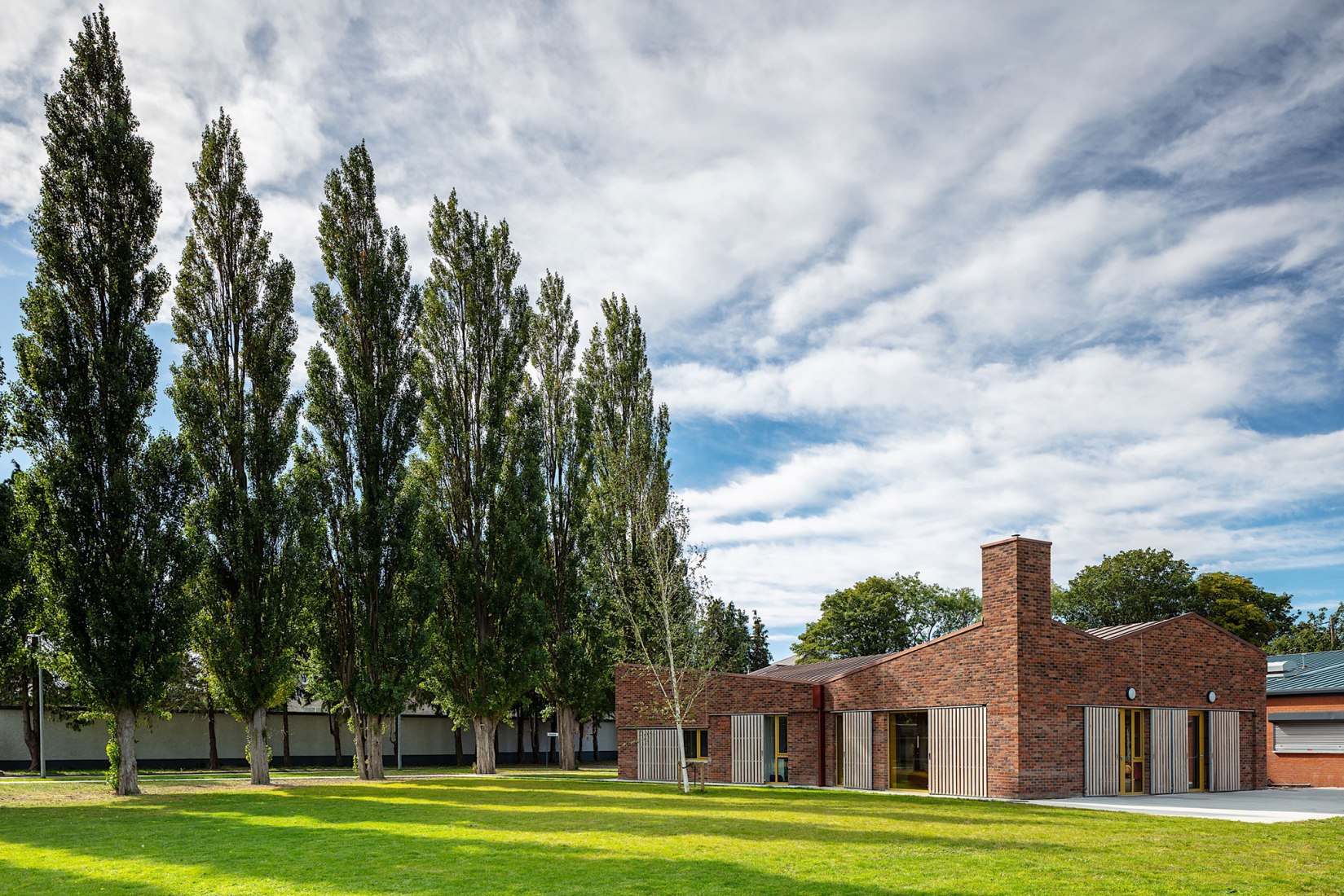Candle Community por McGarry Ní Éanaigh Architects. Fotografía por Richard Hatch
