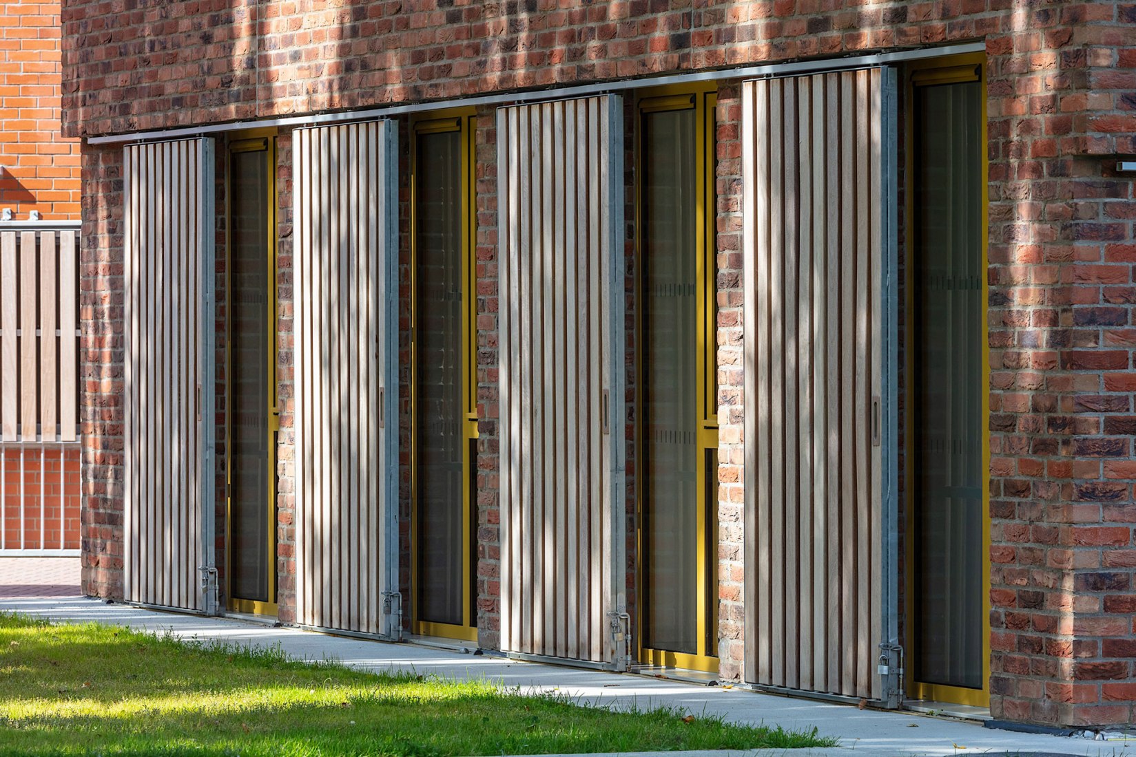 Candle Community por McGarry Ní Éanaigh Architects. Fotografía por Richard Hatch