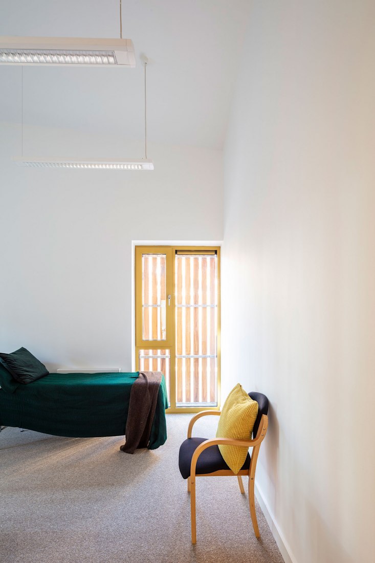 Candle Community por McGarry Ní Éanaigh Architects. Fotografía por Richard Hatch