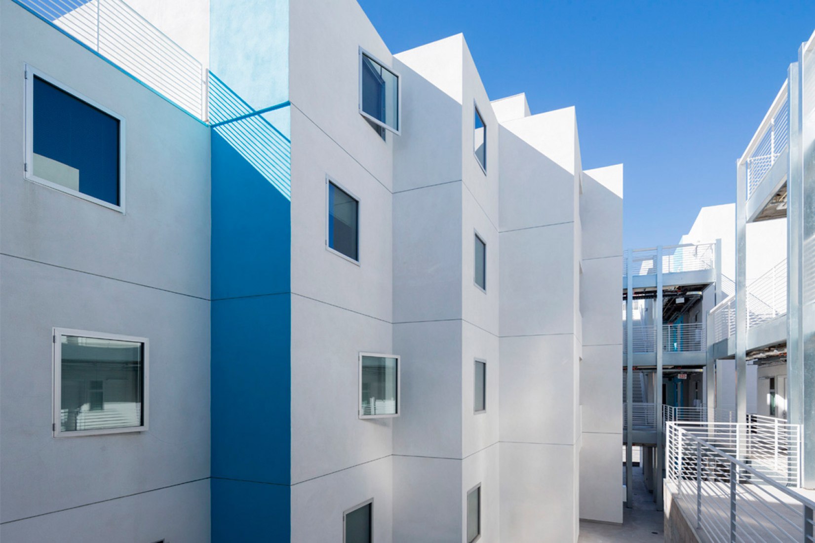 Star Apartments por Michael Maltzan finalista en los MCHAP 2014/2015