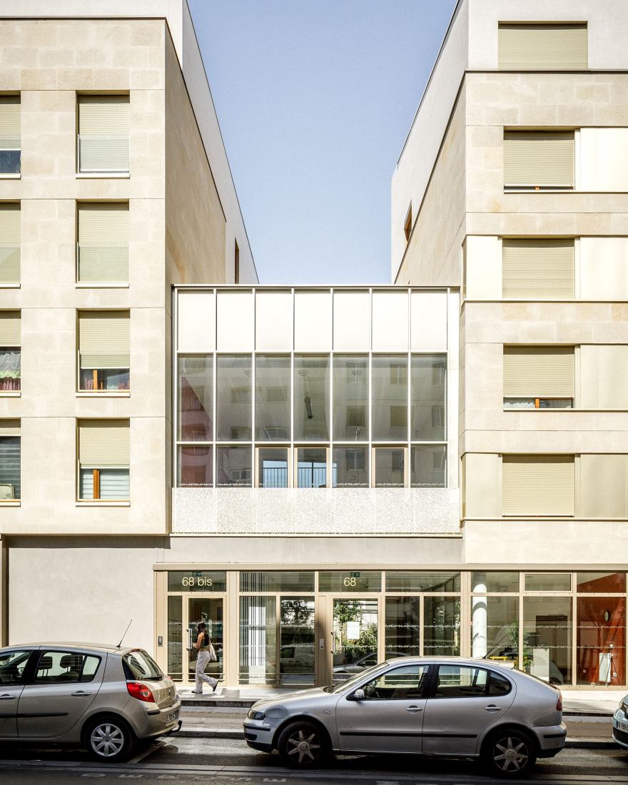 Complejo residencial Bourg-La-Reine por Margot-Duclot Architectes Associés. Fotografía por 11h45.