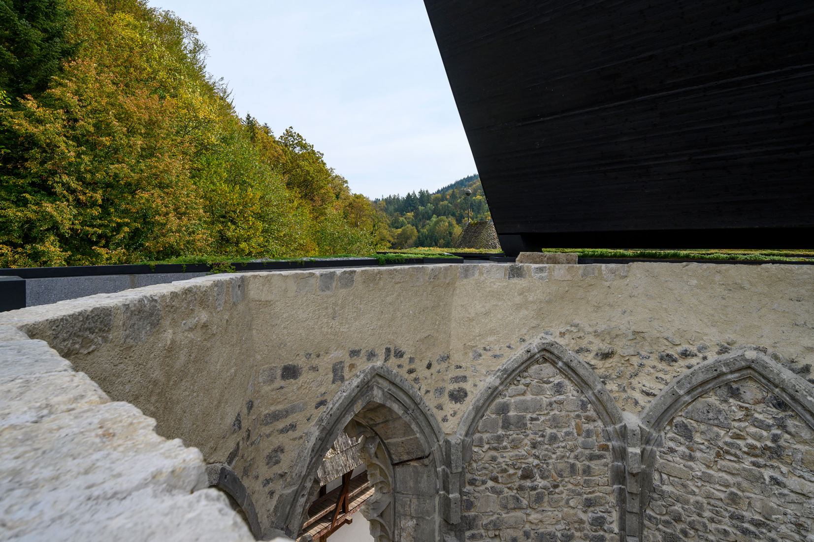 Covering the remains of the Church of St. John the Baptist in the Žiče Charterhouse by Medprostor. Photograph by Miran Kambič.
