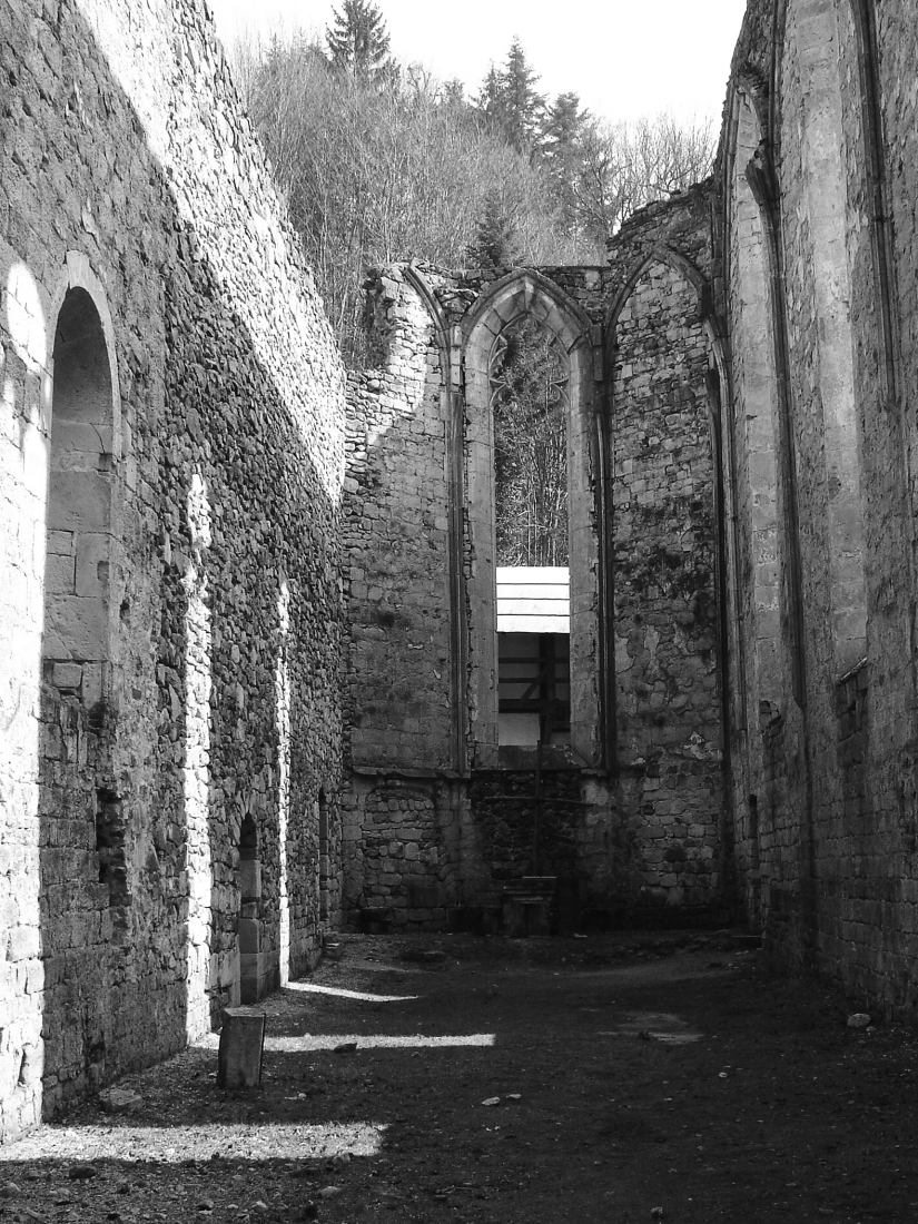 Covering the remains of the Church of St. John the Baptist in the Žiče Charterhouse by Medprostor. 