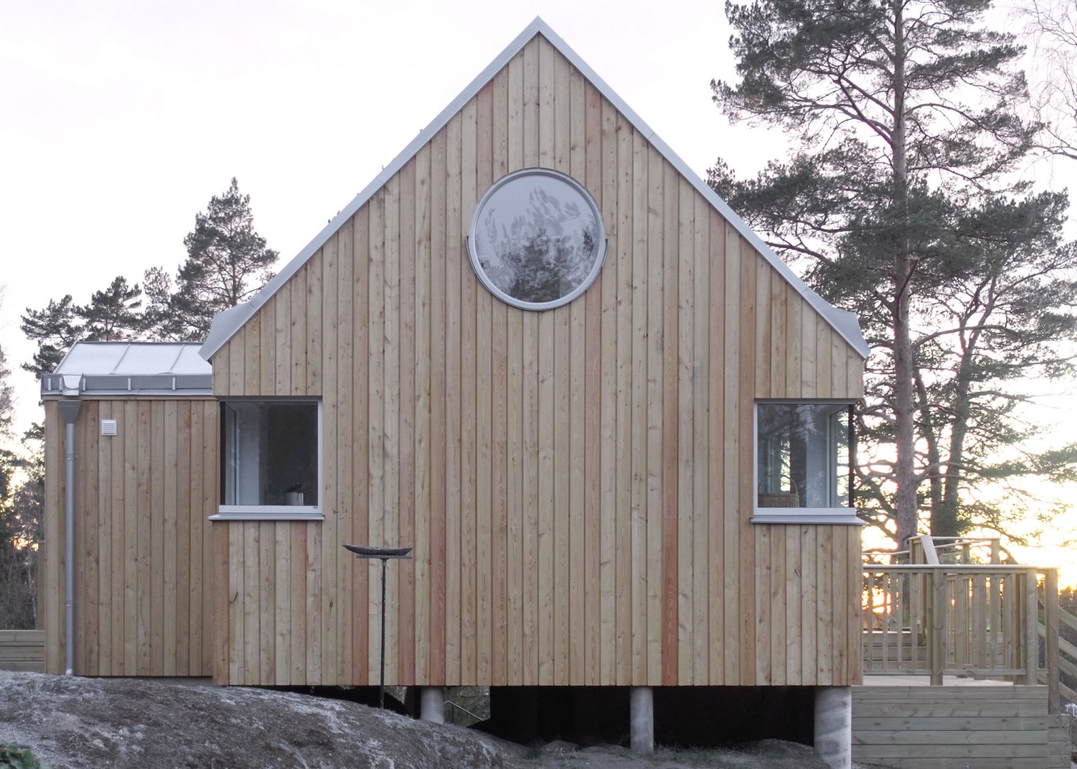 Holiday home by Metropolis Arkitekter. Photograph by Jacob Bellander.