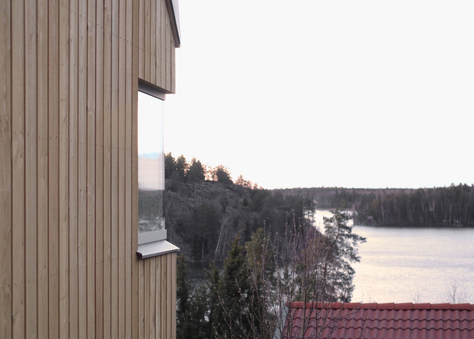 Holiday home by Metropolis Arkitekter. Photograph by Jacob Bellander.