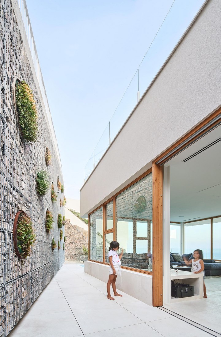 Casa Forbes por Miel Arquitectos. Fotografía por José Hevia