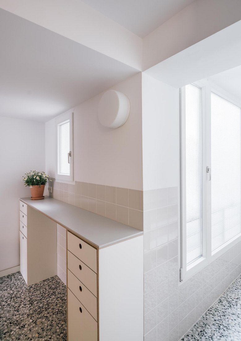 Casa M01 por MINIMO. Fotografía por Miguel de Guzmán y Rocío Romero. Imagen subliminal