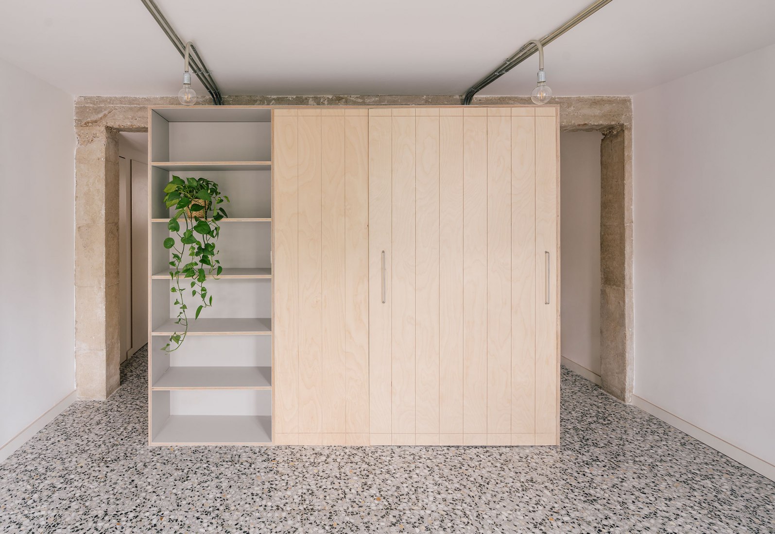 Casa M01 por MINIMO. Fotografía por Miguel de Guzmán y Rocío Romero. Imagen subliminal