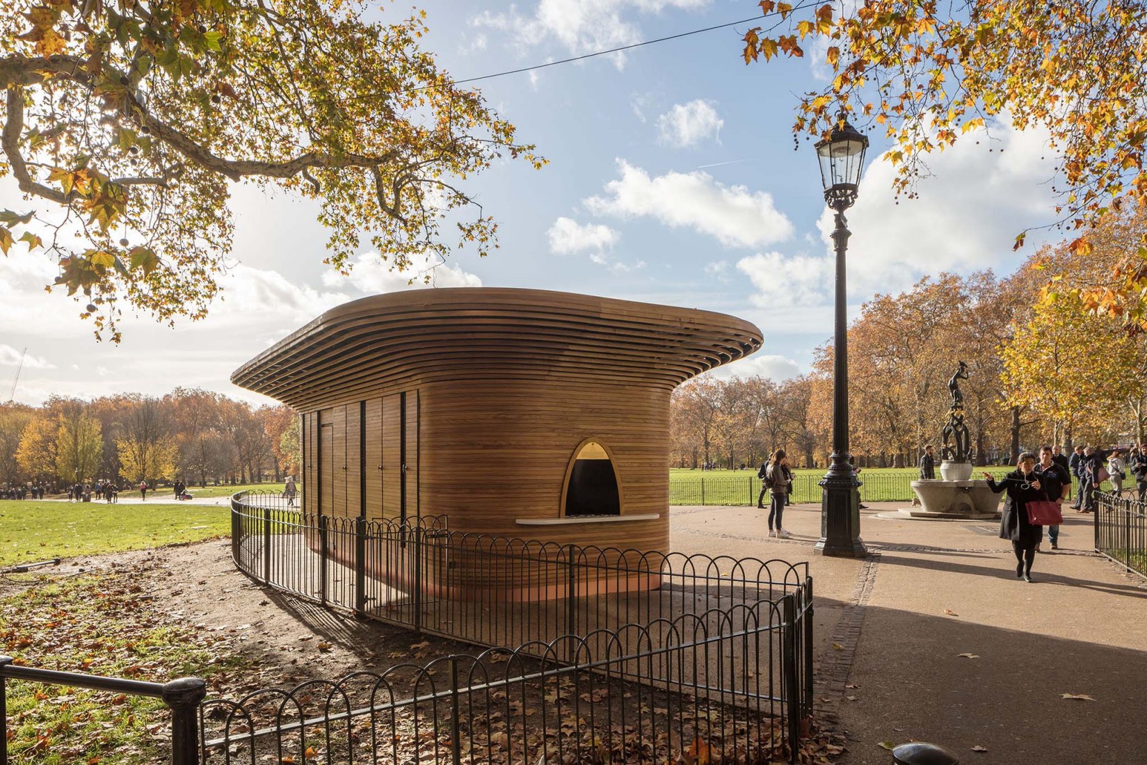  The Royal Parks Kiosks. Royal Parks Fleet by Mizzi Studio. Photograph by Luke Hayes.