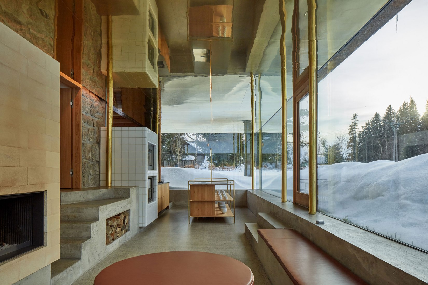 The Glass Cabin by Mjölk architekti. Photograph by BoysPlayNice.