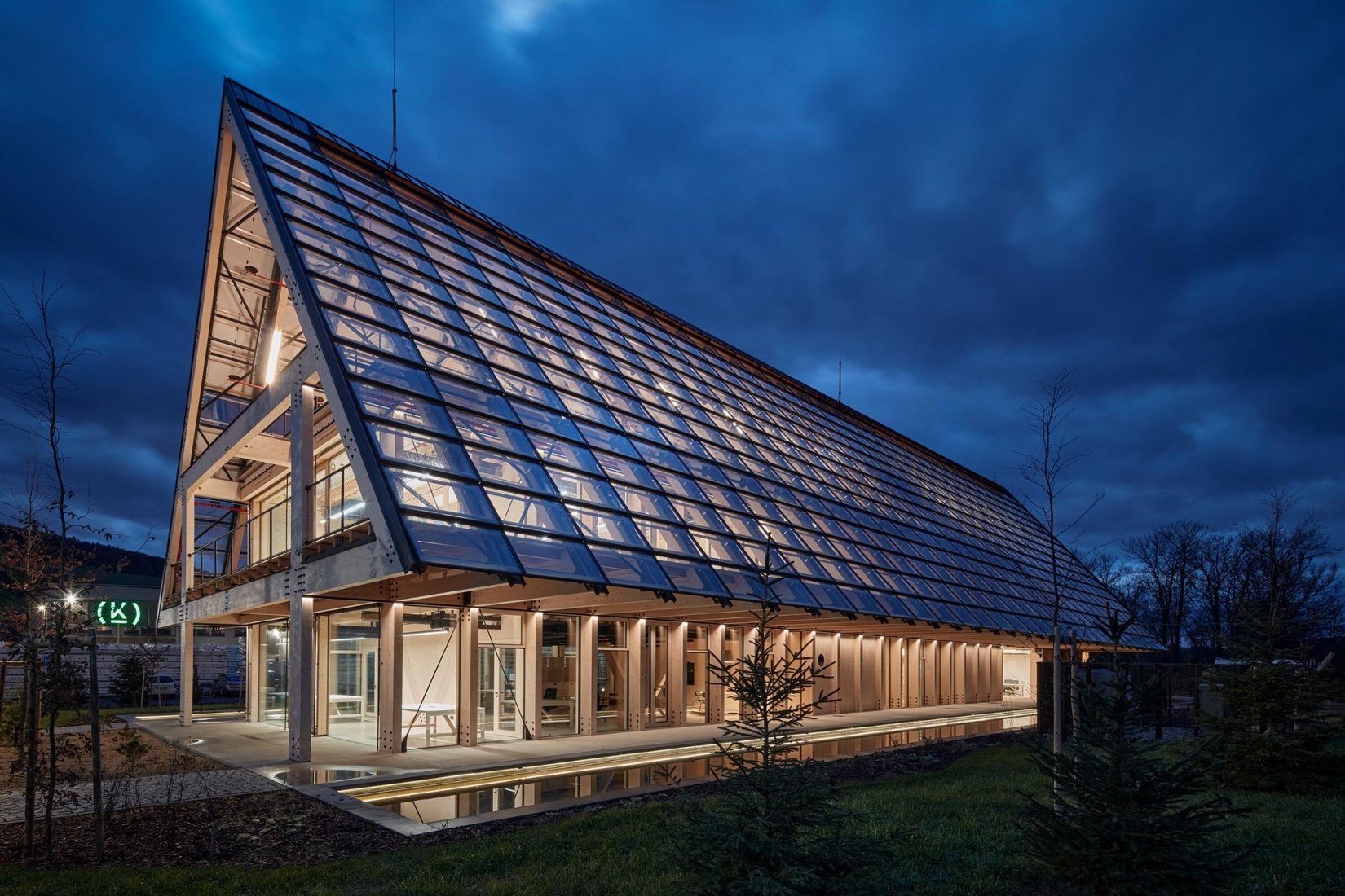 Kloboucká lesní Headquarters by Mjölk architekti. Photograph by BoysPlayNice.