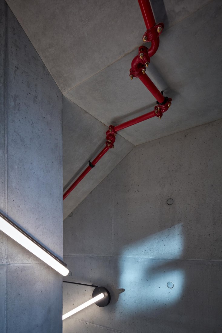 Kloboucká lesní Headquarters by Mjölk architekti. Photograph by BoysPlayNice.