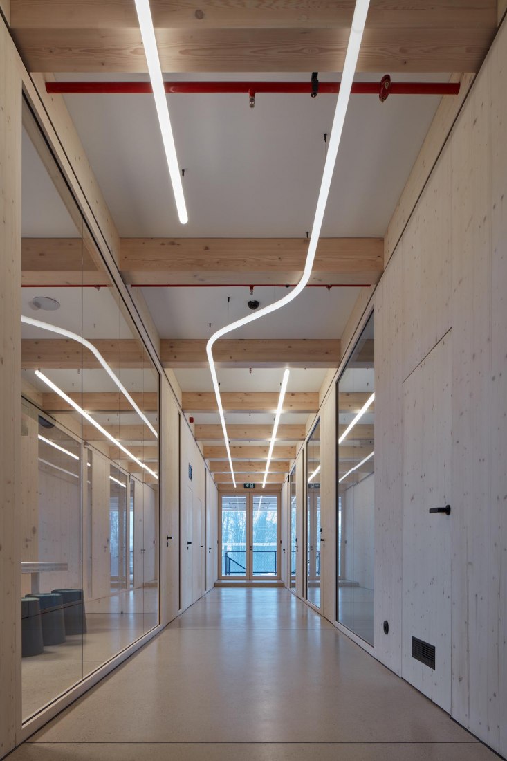Kloboucká lesní Headquarters by Mjölk architekti. Photograph by BoysPlayNice.