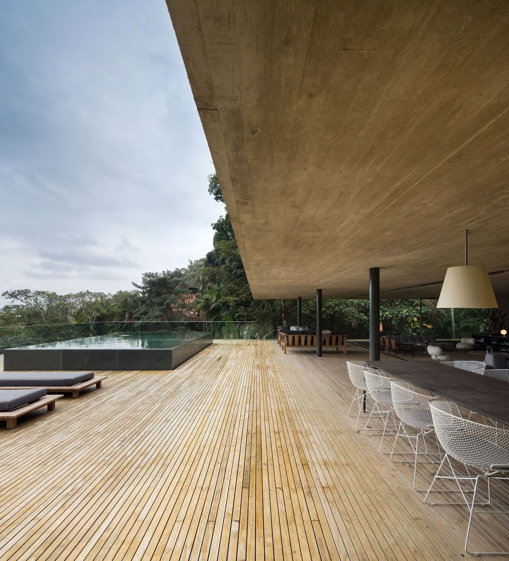 La Casa de la Jungla por Studio mk27. Guarujá, Brasil. Fotografía © Fernando Guerra.