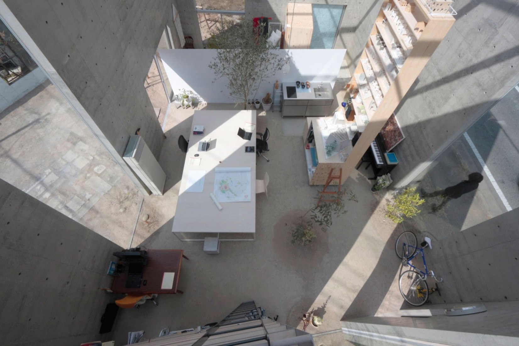 La casa sin tejado por Takasi Fujino / Ikimono Architects. Fotografía por Takashi Fujino, de Ikimono Architects.