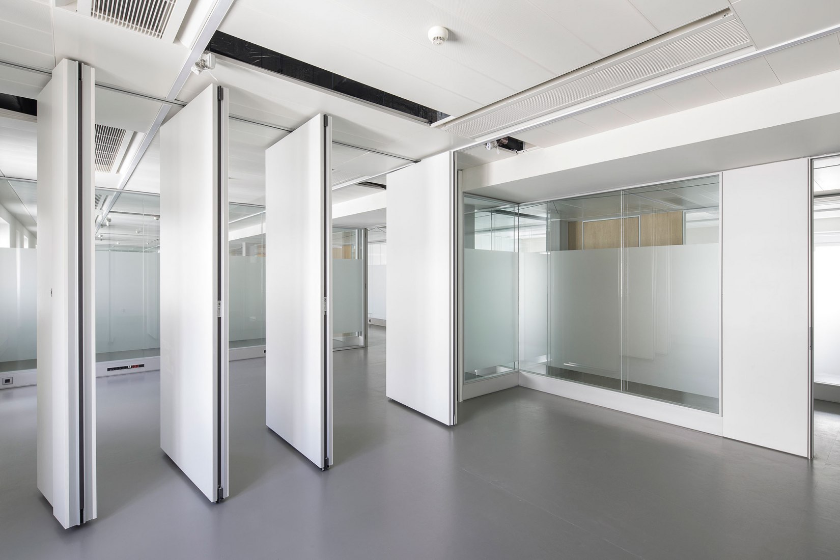 Nueva Sede del Ministerio de Asuntos Exteriores por MMN arquitectos. Fotografía por Fernando Alda.
