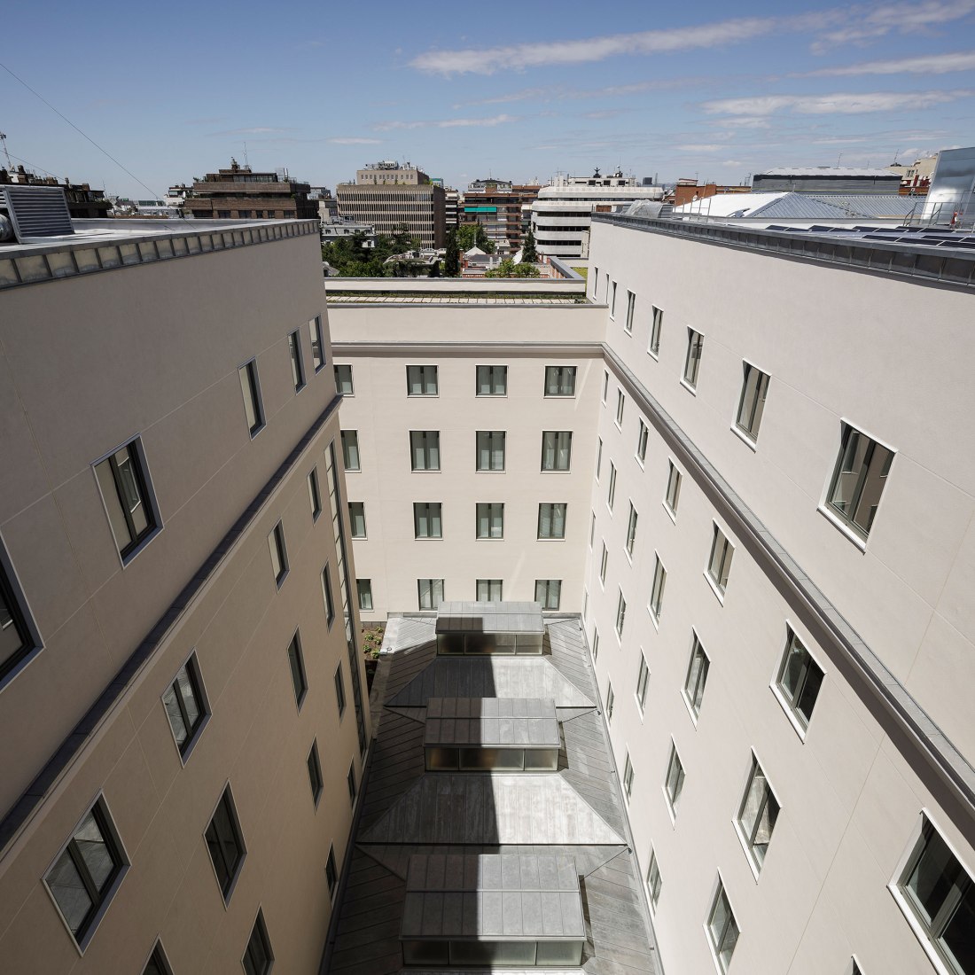 Nueva Sede del Ministerio de Asuntos Exteriores por MMN arquitectos. Fotografía por Fernando Alda.