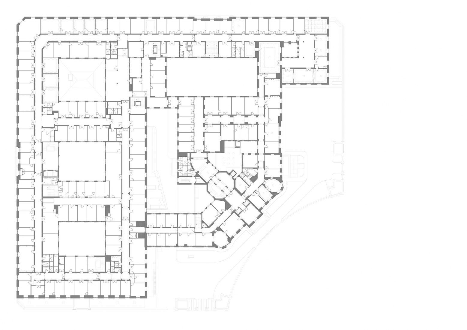 Planta tipo - Estado previo. Nueva Sede del Ministerio de Asuntos Exteriores por MMN arquitectos.