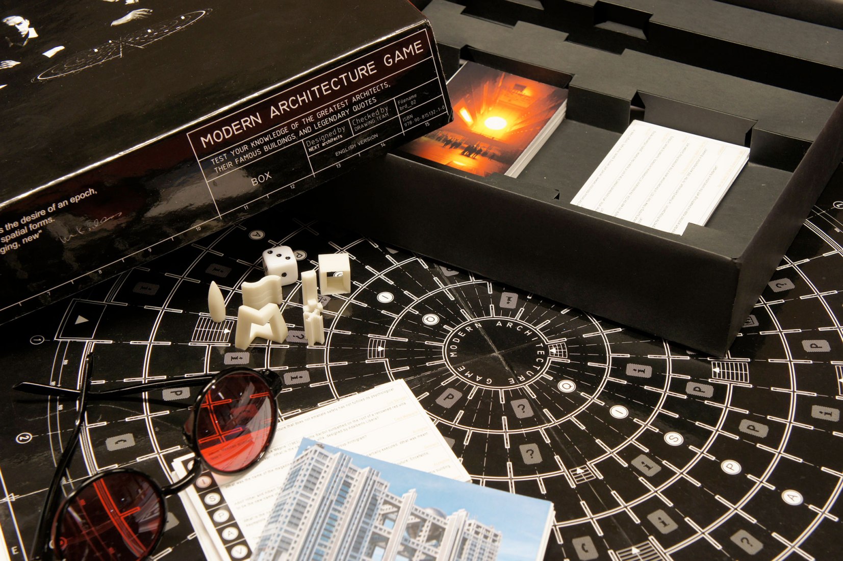 The Modern Architecture Game por NEXT Architects Sobre Arquitectura y