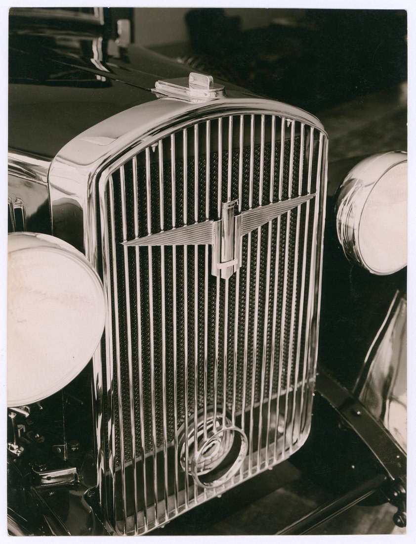 Autokarosserie Adler Standard 8. Fotografía © VG Bild-Kunst, Bonn 2019; Bauhaus Archiv Berlin