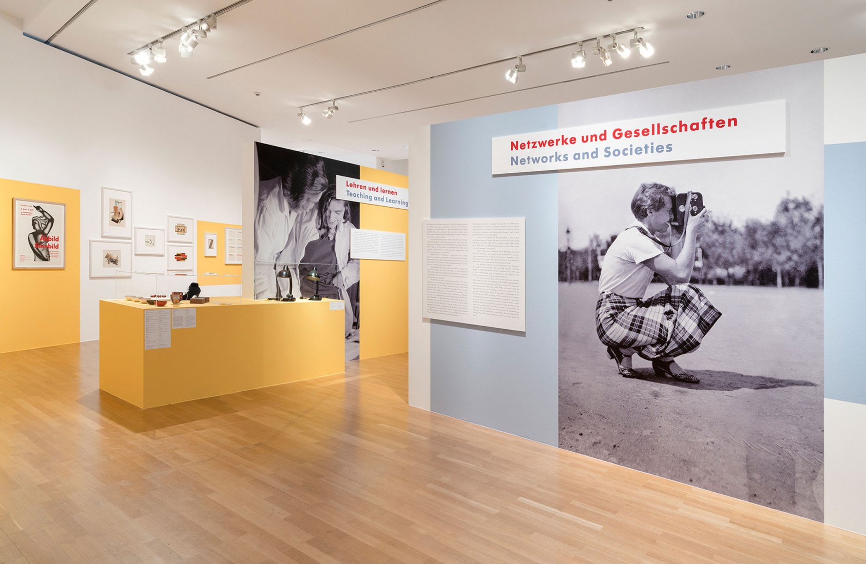 Ausstellungsansicht "Moderne am Main 1919-1933". Fotografía © Museum Angewandte Kunst, Frankfurt am Main
