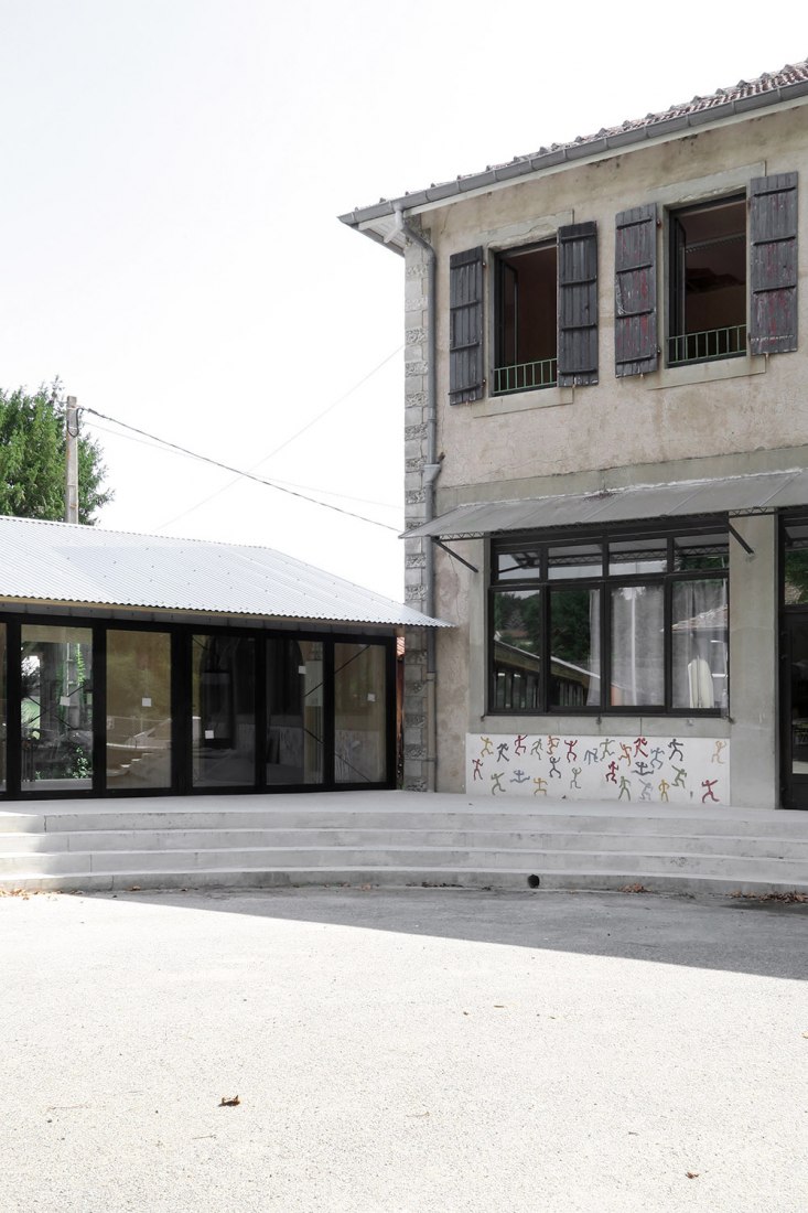 Emerging Architecture Award 2019. School Refectory in Montbrun-Bocage by BAST. Photograph by BAST.