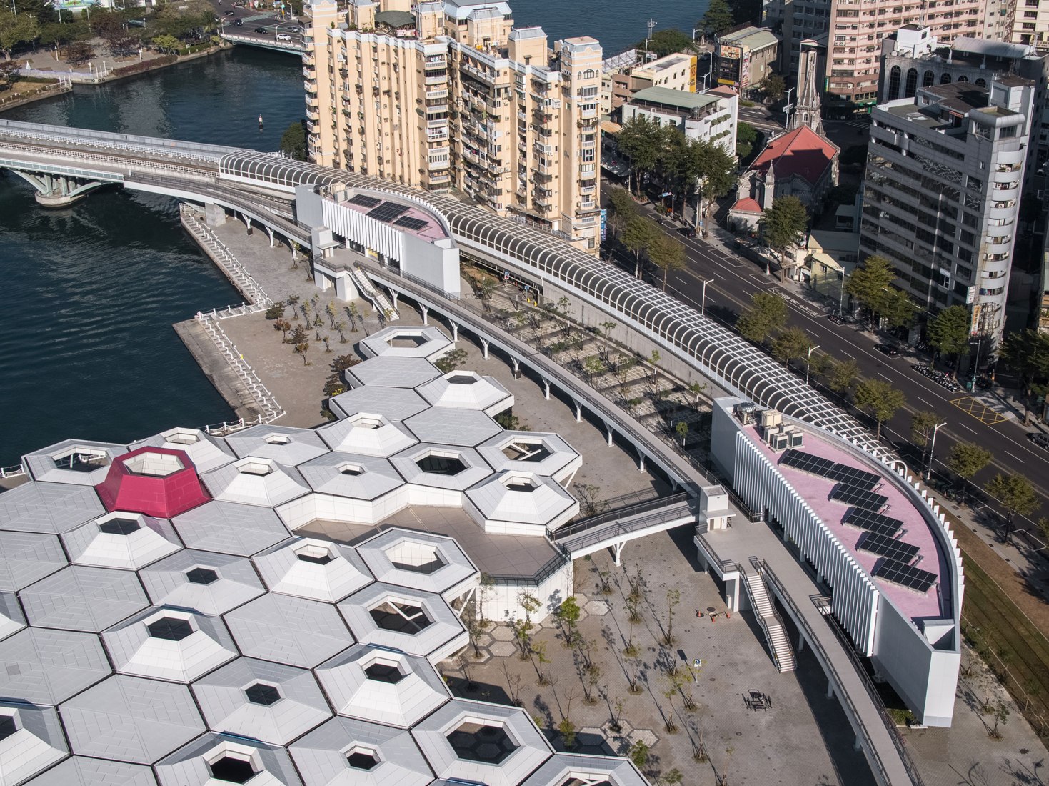 Pop Music Center by Monteserin Architects and team. Photograph by Yi-Hsien Lee