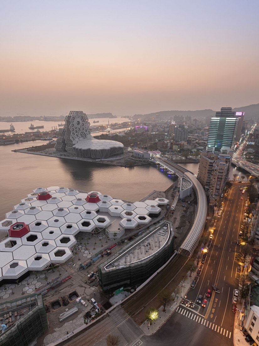Pop Music Center by Monteserin Architects and team. Photograph by Weimax Studio