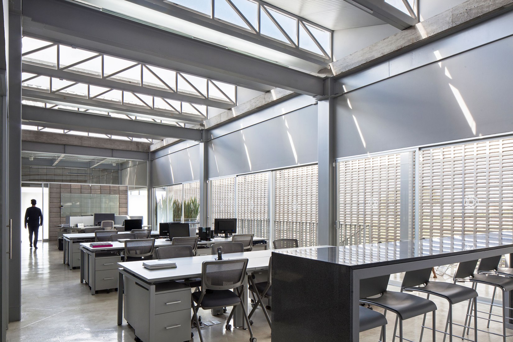 Corporativo Dunza por Morari Arquitectura + JAA. Fotografía por Adrián Llaguno