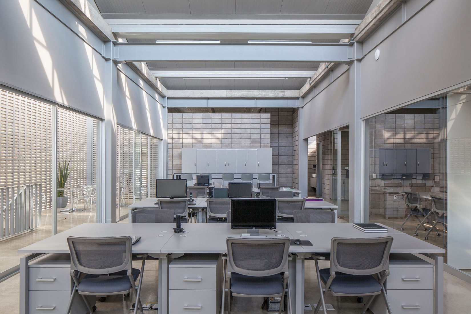 Corporativo Dunza por Morari Arquitectura + JAA. Fotografía por Adrián Llaguno