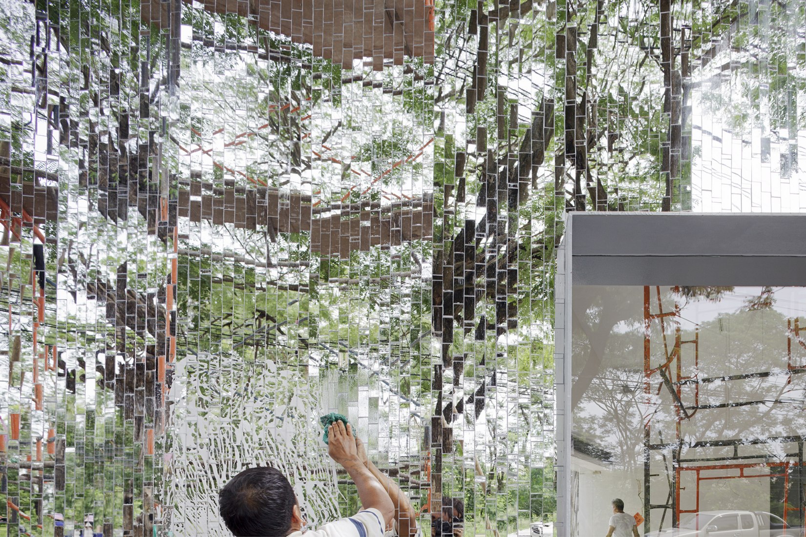 Museo de Arte Contemporáneo MAIIAM de all(zone) en Chiang Mai, Tailandia. Imagen cortesía de la Fundación Naomi Milgrom.