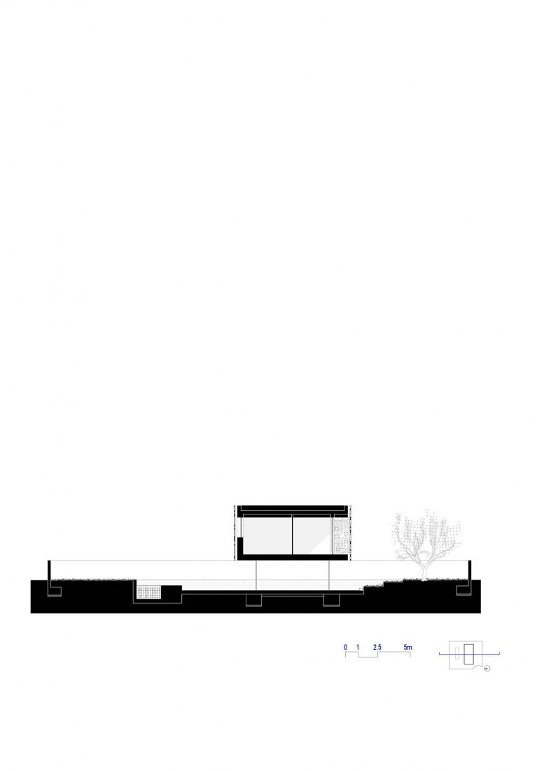 Sección. Casa Farol por MUKA arquitectura.