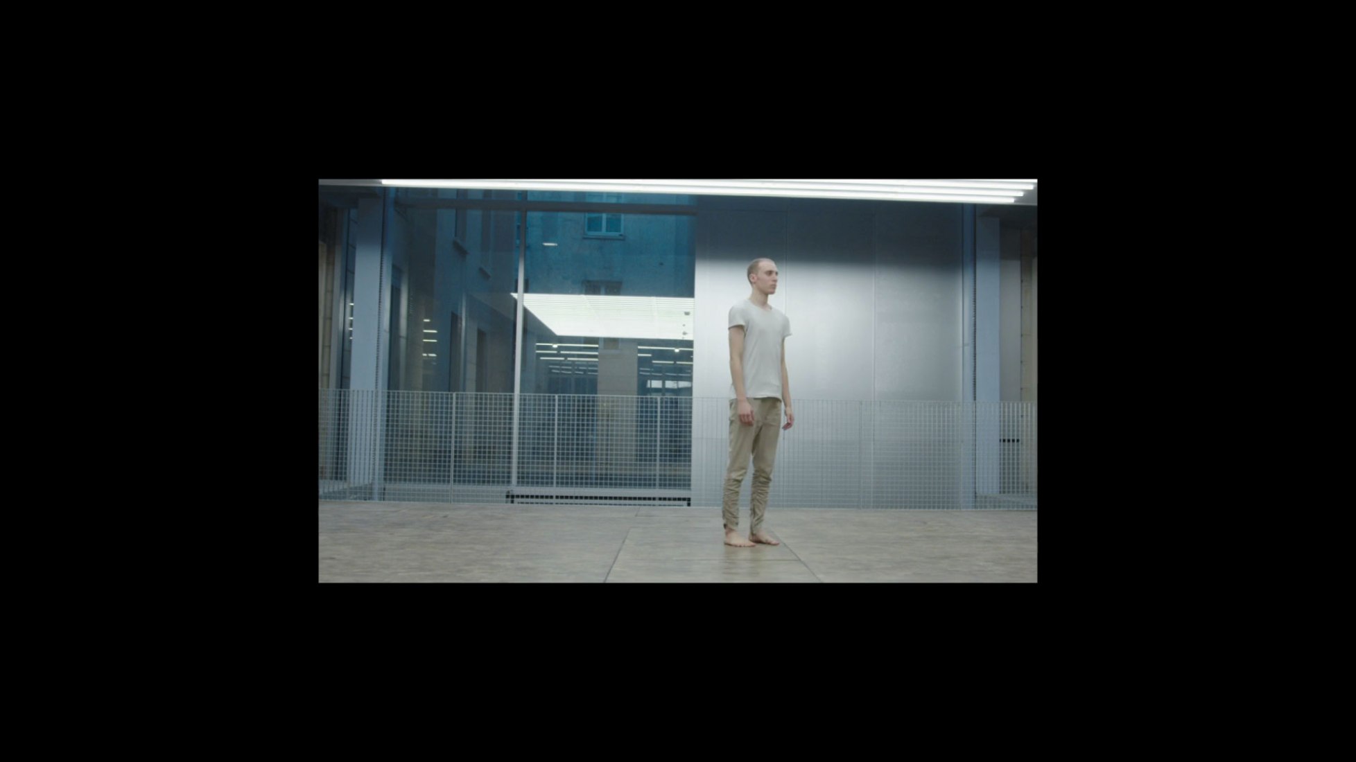 MUTANT STAGE 10. Choreographic series co-curated by Amélie Couillaud and Dimitri Chamblas, produced by Lafayette Anticipations - Fondation d'entreprise Galeries Lafayette.