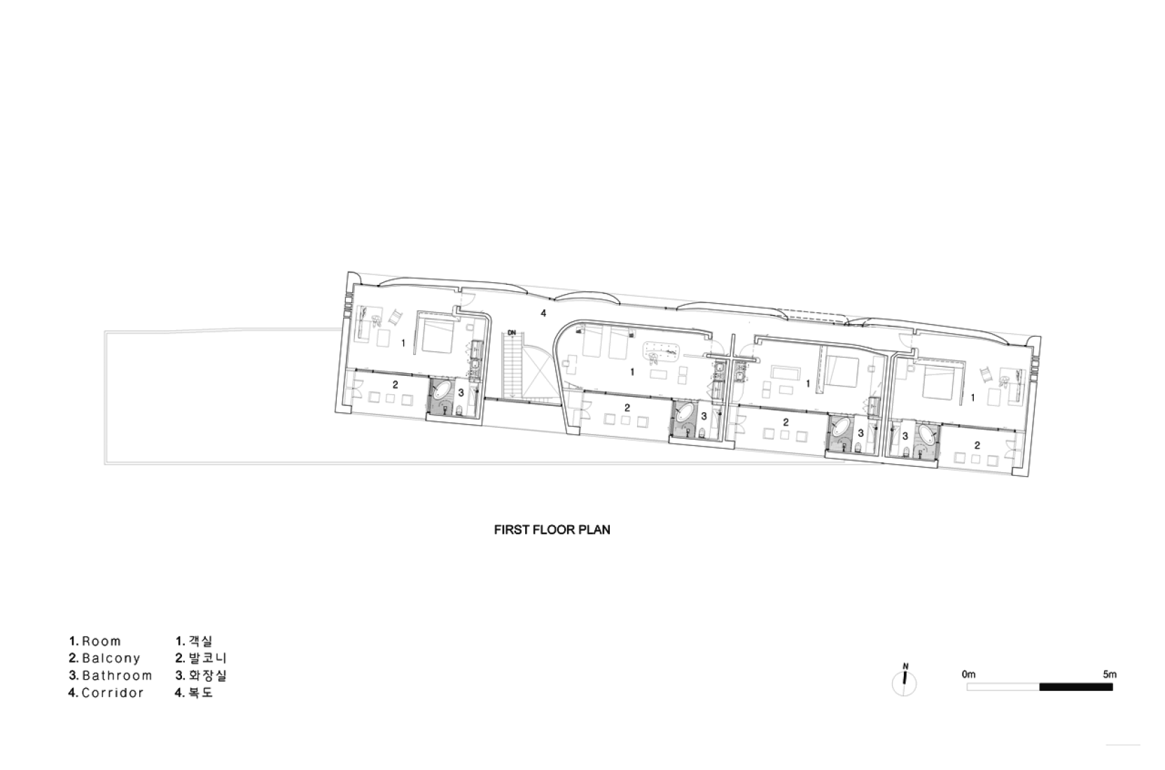 Primera planta. Namhae Southcape Linear Suite Hotel por BCHO Architects.