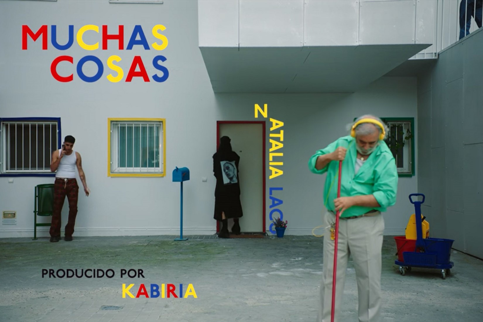 Muchas cosas por Natalia Lacunza.