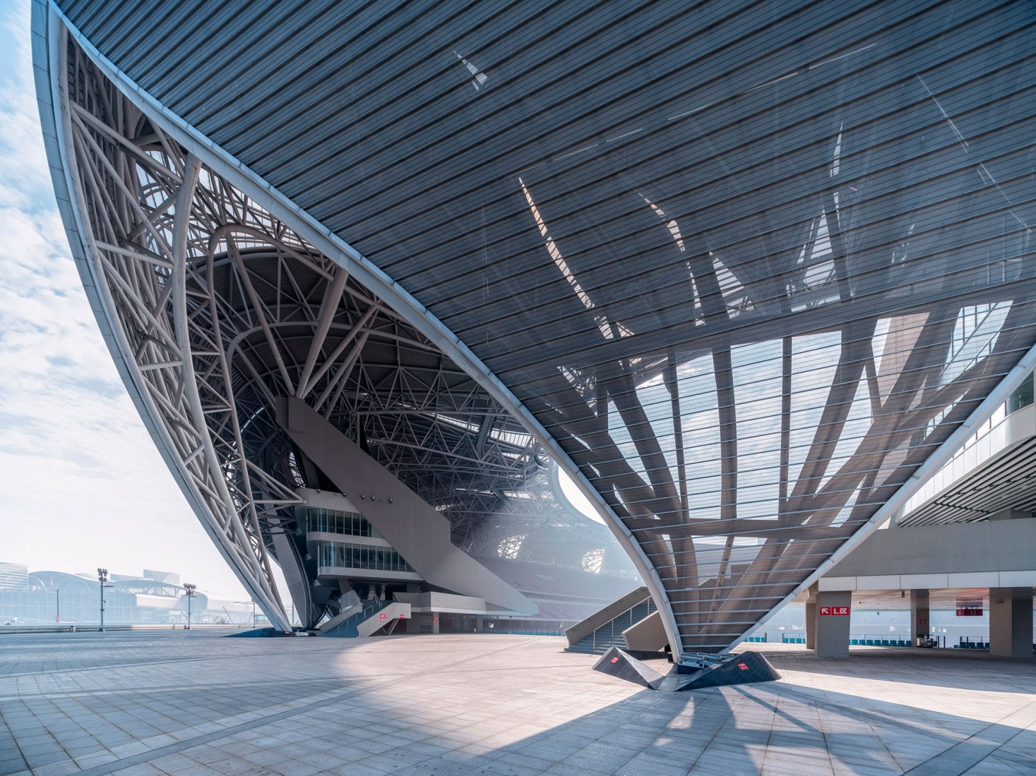 Complejo Deportivo Olímpico de Hangzhou por NBBJ. Fotografía por Shao Feng