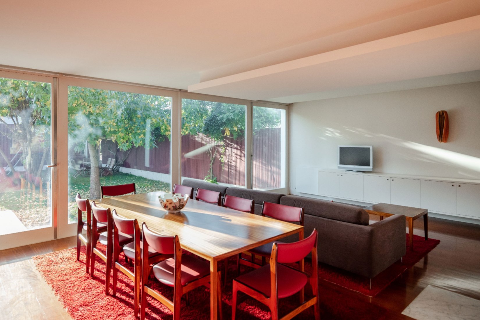 Casa Roja por Nelson Resende. Fotografía por João Morgado, Fotografía de Arquitectura